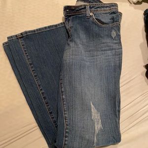 Womens guess jeans in size 30